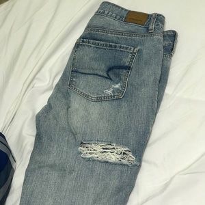 American eagle tomgirl jeans